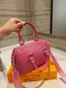 أعلى جودة حقيقية Leatheer Designerr أكياس Woemn Tote Travel Fashion Bag Bag Coussin محفظة رجالي الفاخرة نقشًا من الخيزران الأصلي حقيبة يد Hobo