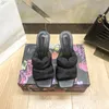 Chaussures habillées de luxe Italie Squar Toe Down-Padded Keira Mules Femme Designer Slipper 10,5 cm Hauvils Chaussures