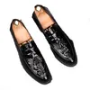 Hommes luxe mode fête discothèque robe en cuir verni glands chaussures sans lacet conduite chaussure motif crocodile mocassins respirants