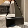 Матовая кожа Femme Bag Сумки с клапаном Геометрическая форма Сумка через плечо Кошелек Кошелек Сумочка Luxurys Дизайнеры Треугольный логотип