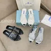 Fashion Ladies Slippers 2023 New Transparent High Quality Designers Slides Summer Outdoor Beach Luxury Triangle Slipper Casual Shoes Sandals