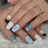 Faux ongles bleu clair onirique conçu ongle princesse horloge moyen paillettes faux carré enfantin artificiel Prud22