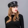 Berretti Autunno Primavera Inverno Elegante cappello da donna Esercito Cappelli militari Berretto in vera pelle Donna Vintage Berretti piatti Cappello di pelle di pecora Berretti Davi2