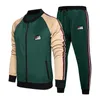 Mens Sportswear Spring Autumn 2 Piece Set Sports Suft Jacket Pants Sweatsuit Manlig tryckkläder Män Tracksuit Size S5XL 220804