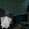 Luminous 3D Stars Dots Stoph Sticker do pokoju dla dzieci sypialnia Dekoracja domu blask w ciemnym księżycu Fluorescencyjne naklejki DIY 220727