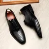 Elbise Ayakkabı Oyma Erkekler İtalyan Hakiki Deri Dantel Up Erkek Oxford Örgün Siyah Kahverengi Düğün Rahat Iş