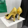 Ornements en métal de haut niveau décoration chaussures à talons hauts escarpins à bout pointu 105mm cuir de veau en métal doré chaussure de luxe robe soirée mariage chaussures d'usine à talons