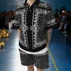 남성용 트랙 슈트 크리에이티브 스트리트 셔츠 라펠 3D 레트로 패턴 단축-소매 인쇄 2022 여름 느슨한 탑 비치 바지 2 피스 세트