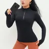 Atmungsaktives Damen-Fitness-Workout-Top, Yoga-Outfits, Bluse, lange Ärmel, Sport-Laufshirt mit Fingerlöchern