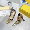 Scarpe di lusso Piattaforma da donna Tacchi alti Sandali con zeppa sul retro Sandali con cinturino con fibbia in pelle Sandalo blu cammello di grandi dimensioni Scarpe all'ingrosso