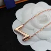 Kolye kolye tasarımcısı mücevher lüks moda mektubu n-şekilli kolye küpeler Sevgililer Günü Hediye Hediye Bileziği Kişiselleştirilmiş Kişiselleştirilmiş
