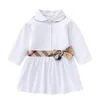 Moda odzież dziecięca Girls Długim rękawem Dress 2022 New Lapel Bow Pojedynczy Dzianiny Student Biały Niebieska Sukienka Rozmiar S-XXL