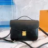 Kobiety na ramieniu torby crossbody lady torebka męska męska torba projektantów torebki portfele plecak żeńska torebka