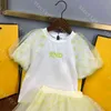 designer bambine abbigliamento set di abbigliamento in pizzo gonna a maglie abiti da festa di lusso abito da due pezzi maniche di moda gonfie estate logo album abiti per bambini