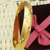 Stern geschnitzte Frauen Armreifen Seites Armband 18K Gelbgold gefüllt Hochzeit Braut Trendy Dubai Juwely Freundin Geschenk 60mm, 12mm