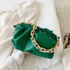 Kadınlar için Altın Zincir PU Deri Çanta 2022 Yaz Koltukaltı Bayan Omuz Çantaları Kadın Düz Renk Seyahat El Çantası