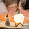 Nordic Astronaut Figurine Miniature Night Light Umidificatore Home Soggiorno Decorazione Accessori da scrivania Camera da letto Ornamenti Regalo 220329