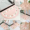 Carpets Irregularly Shaped Carpet Pink Heart Mat Bedside Oval Non-Slip Absorbable Quick-Drying Washable Semicircle Rugs Printed FootCarpets