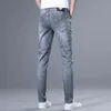 Роскошные легкие европейские джинсы модных брендов для молодых мужчин корейская версия Casual Slim Fit Feet Elastic Cotton Spring и Summer Thin