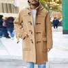 Mezclas de lana para hombres Estilo de invierno 2021 Chaqueta de abrigo de lana con capucha de color sólido europeo y americano con hebilla de cuerno T220810