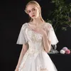 Andra bröllopsklänningar Luxury O Neck Flare Sleeve 2022 Dress Lace Applique Plus Size With Train Bride Gown Vestido de Noiva Lother