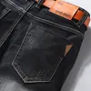 Homens de jeans de jeans estilo de verão seção fina de seção elástica Slim Fit Jeans Short Macho Round Brand Black Blue 220722