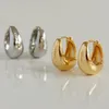 Orecchini di design delle lettere Circolo semplice New Fashion Stud Womens Hoop Earrings for Woman di alta qualità 2 colori
