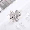 European och American Luxury Full Diamond Flower Ring Ladies Classic 925 Silver Gold Plated Fashion Brand Smycken Gift