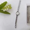 Luksusowe zegarki damskie Designer Straight Temperament Watch Watch Waterproof Waterproof Small Steel Sain Watch VDSVVC