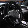 Cubiertas de volante Universal 33cm cubierta de coche de diamantes de imitación de felpa suave accesorios interiores cubierta de dirección estilo de coche dirección