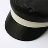 2021 Frauen Berets England Vintage Pu-Leder Schnalle Haustier Outdoor Baskenmütze Kappen Mädchen Herbst Winer Hüte Achteckige Zeitung Verkäufer Hut J220722