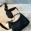 2005 Nylon Bag Luxurys مصممين أكياس الكتف للنساء حزمة الصدر سيدة حمل سلاسل حقائب اليد