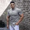 Mode d'été chemise à manches courtes hommes plaine décontracté Super Slim Fit affaires sociales chemises habillées Fitness hommes vêtements de sport hommes