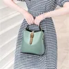 여자 가방 2022 새로운 넓은 어깨 끈 버킷 가방 패션 대용량 싱글 메신저 백 여자 크로스 바디