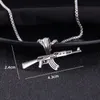 Collares colgantes 47 Collar de pistola Personalidad Hip Hop Rock Silver Street Suéter para hombres y mujeres Joyería de cadena Pareja RegaloColgante