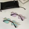 Kleine rechteckige Kerbe-Sonnenbrille für Damen, Einkaufen, Designer-Sonnenbrille mit schwarzem Metallrahmen, Herren-Sonnenbrille, 2022, offizielle OW40028U-Marke, Schattierungen von Bügeln mit Pfeil, quadratische UV-Brille