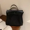 Bolsos de diseñador de lujo 2022 Trend Crossbody para mujer Oficina 365 Bolso de mano de cuero de felpa lateral