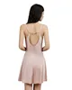 Ny ankomst 7 Styles Criss-Cross Bridesmaid klänningar Kvinnor Backless Spaghetti Strap Formal Wedding Party Gowns Split Side Sexig klänning CPS301