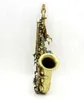 patins italiens en bronze antique installés sax saxophone soprano incurvé