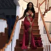Partykleider Sodigne Meerjungfrau Abend 2022 Gold Spitzen Applikationen geteilt gegen Hals Rückenless Grad Kleid Nigerian Formales Kleid
