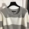 Damenpullover, Designer-Damenpullover aus lockerer Wolle, Strickoberteile mit Buchstabenmuster, Mädchen, Milan Runway, Tank-Crop-Top-Shirt, High-End-Streifen-Langarm-Stretch-Pullover KA2F