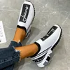 Luxe hardloopschoenen voor vrouwen slip-on wandelschoenen vrouw sneakers ontwerper ademende unisex sportschoenen dame chaussures femme 220527