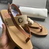 Tofflor 2022 män kvinnor woody clogs Summer Flat Slides Sandaler Designer tofflor Ankel Flats Beach Mule Thong Flip Flops Pool Slide Shoes Sport