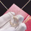 Designer mannen en vrouwen ketting klassieke eenvoudige hangende kettingen heldere diamant luxe sieraden roze goud titanium stalen geschenkdoos 17