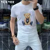 Mäns tryckt björn t-shirt sommarmodemärke Slim Mercerized Cotton Male Kort ärm Hot Rhinestone Pink Tees Herrkläder Y220630