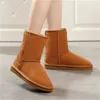 2022 Aus klassisk U5825 Kvinnor Kort Middle Snow Boots Håll Varm Boot Sheepskin Cowskin Äkta Läder Plush Stövlar Med Dammväska Högkvalitet Vacker present