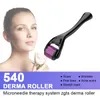 Derma Roller Titanium 540 Système de micro-aiguilles Beauty Microneedle Roller Ensemble de thérapie faciale pour l'élimination des vergetures du visage