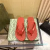 Pantofole alla moda Sandali infradito a forma di donna Sandali da donna color caramella Sandali trasparenti Pantofole da donna di qualità per scarpe estive