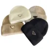 Berretti firmati con berretti con berretti da uomo Cappelli unisex da donna Cappelli invernali caldi con berretti alla moda