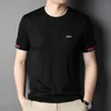 High end fashion little bee embroidery knitted T-shirt men's round neck short sleeve summer new loose leisure high quality top Y220606